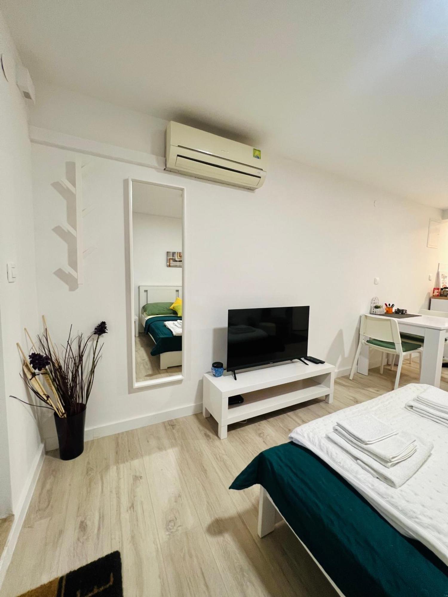 Central Moon Apartment No.2 Split Buitenkant foto